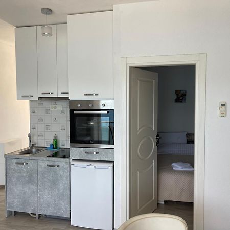 Apartmani Mia Tivat Bagian luar foto