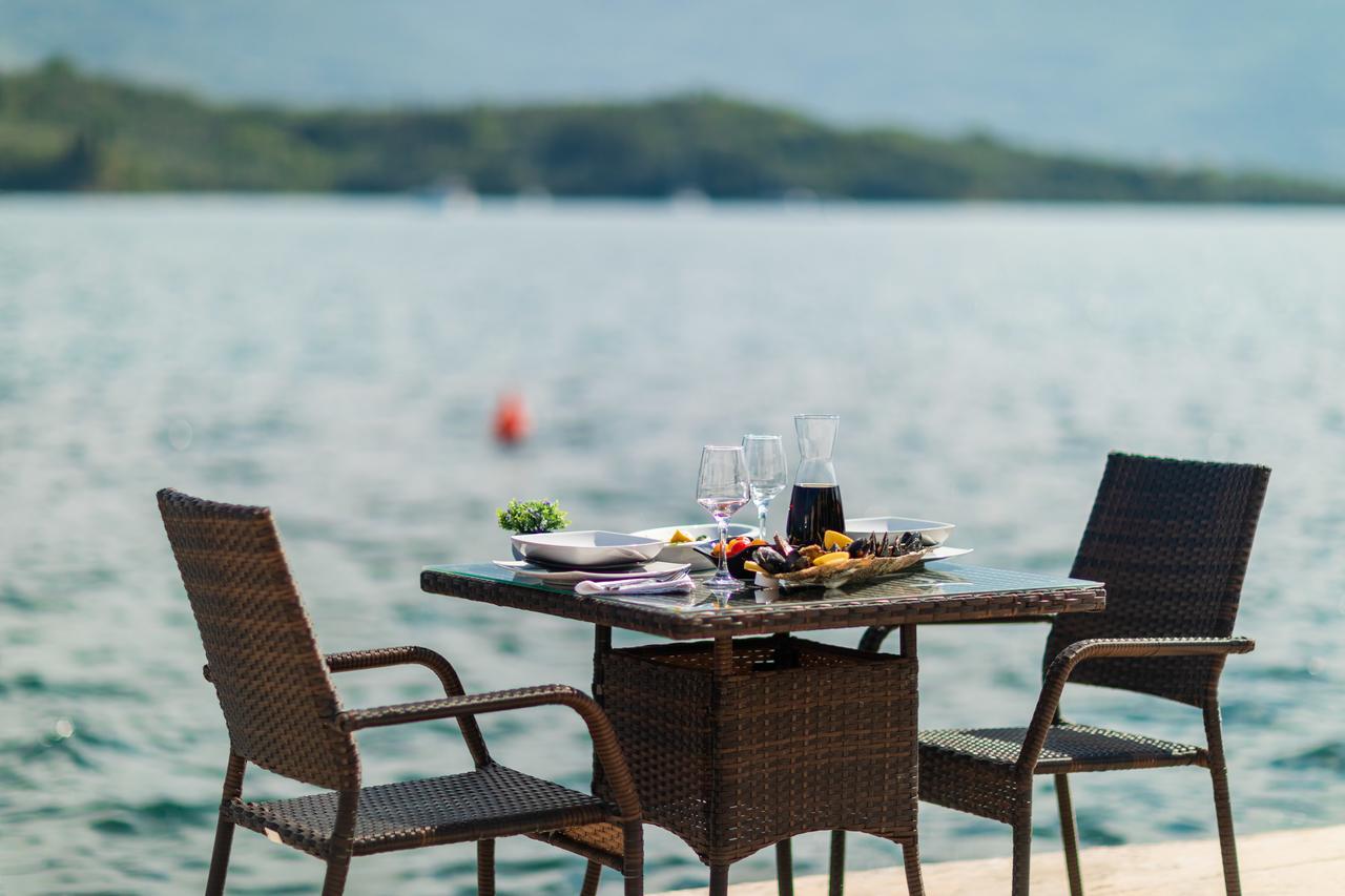 Apartmani Mia Tivat Bagian luar foto